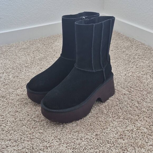 UGG Twin Seam New Heights Boots Black Size 7 - Picture 1 of 8